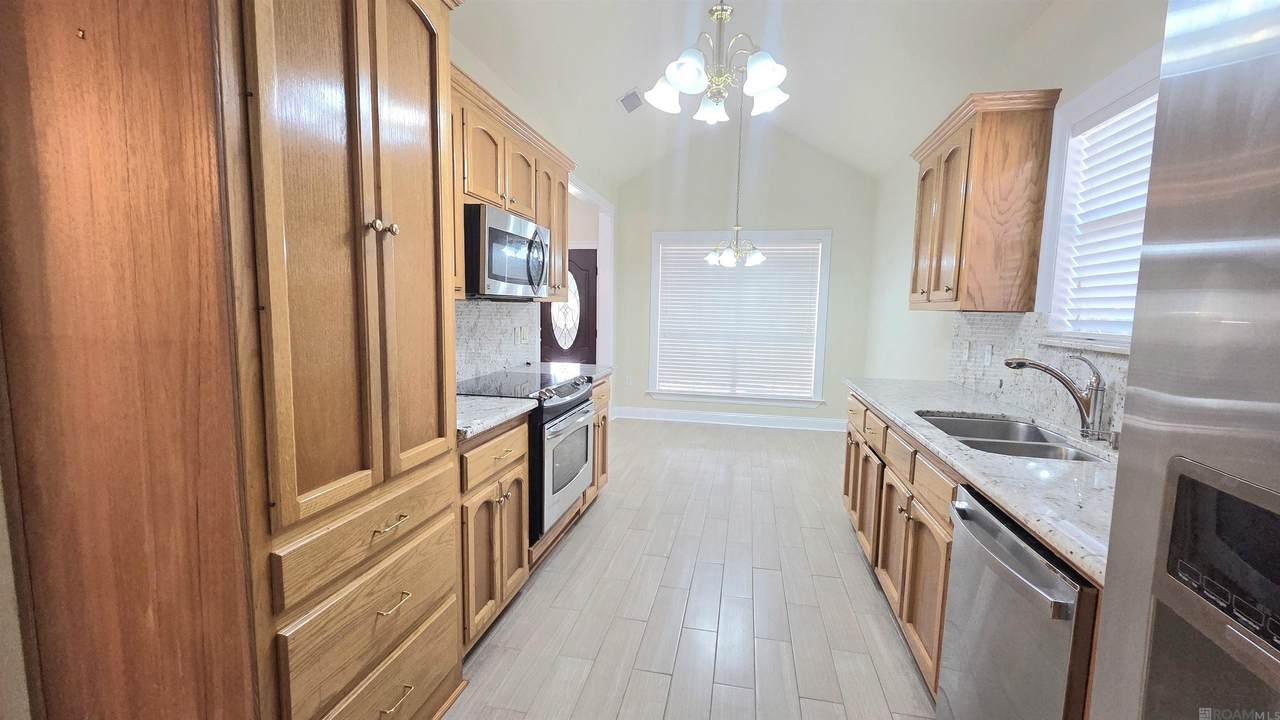 https://bt-photos.global.ssl.fastly.net/batonrouge/1280_boomver_1_2026006538-2.jpg