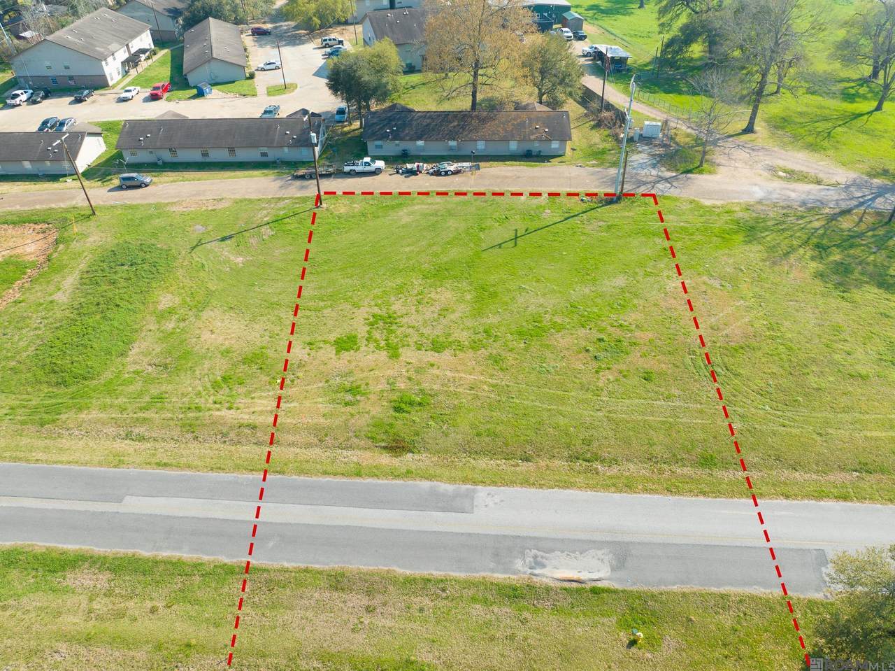 9746 West Feliciana Pkwy - Photo 1