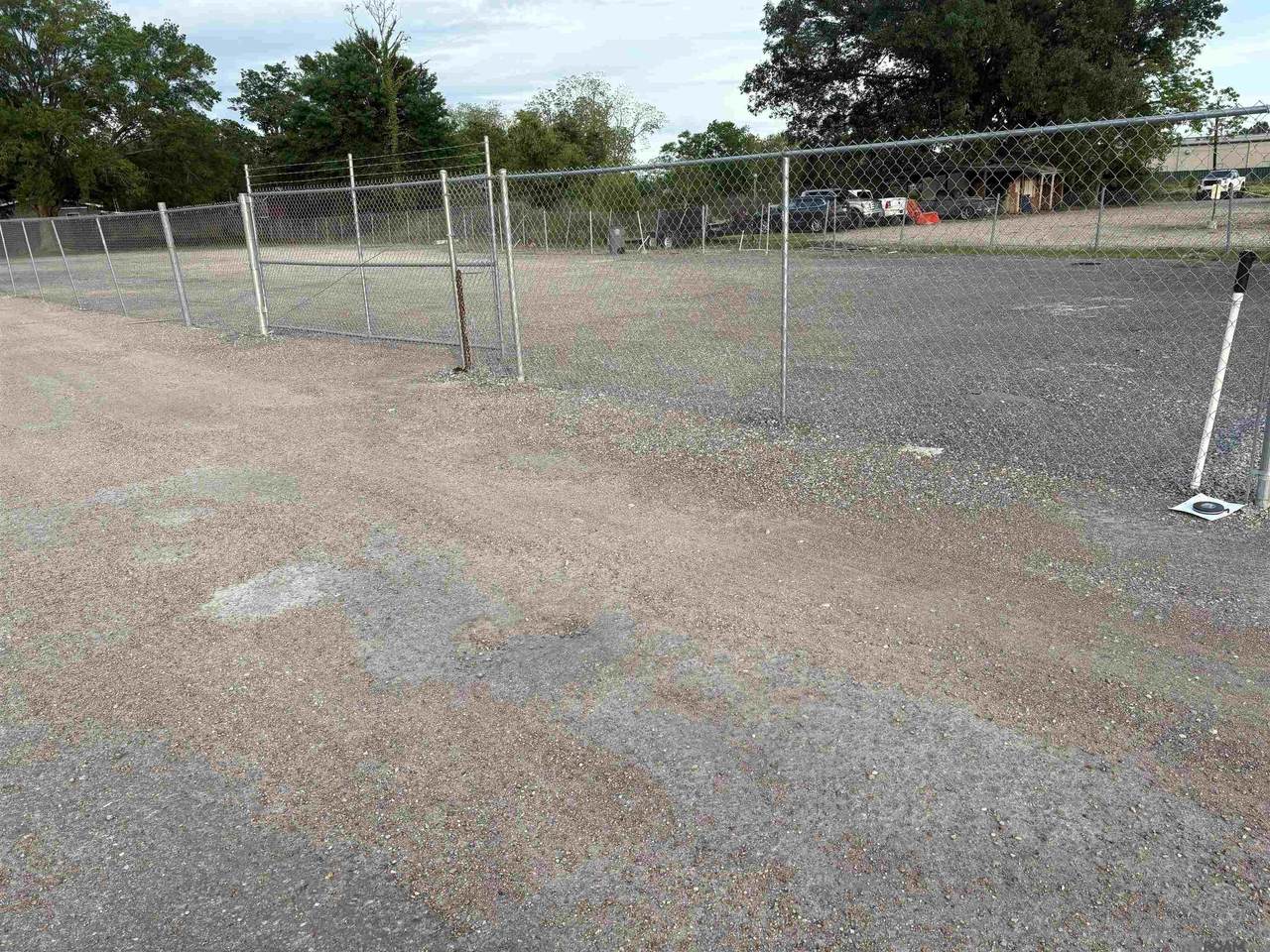 https://bt-photos.global.ssl.fastly.net/batonrouge/1280_boomver_1_2026007084-2.jpg