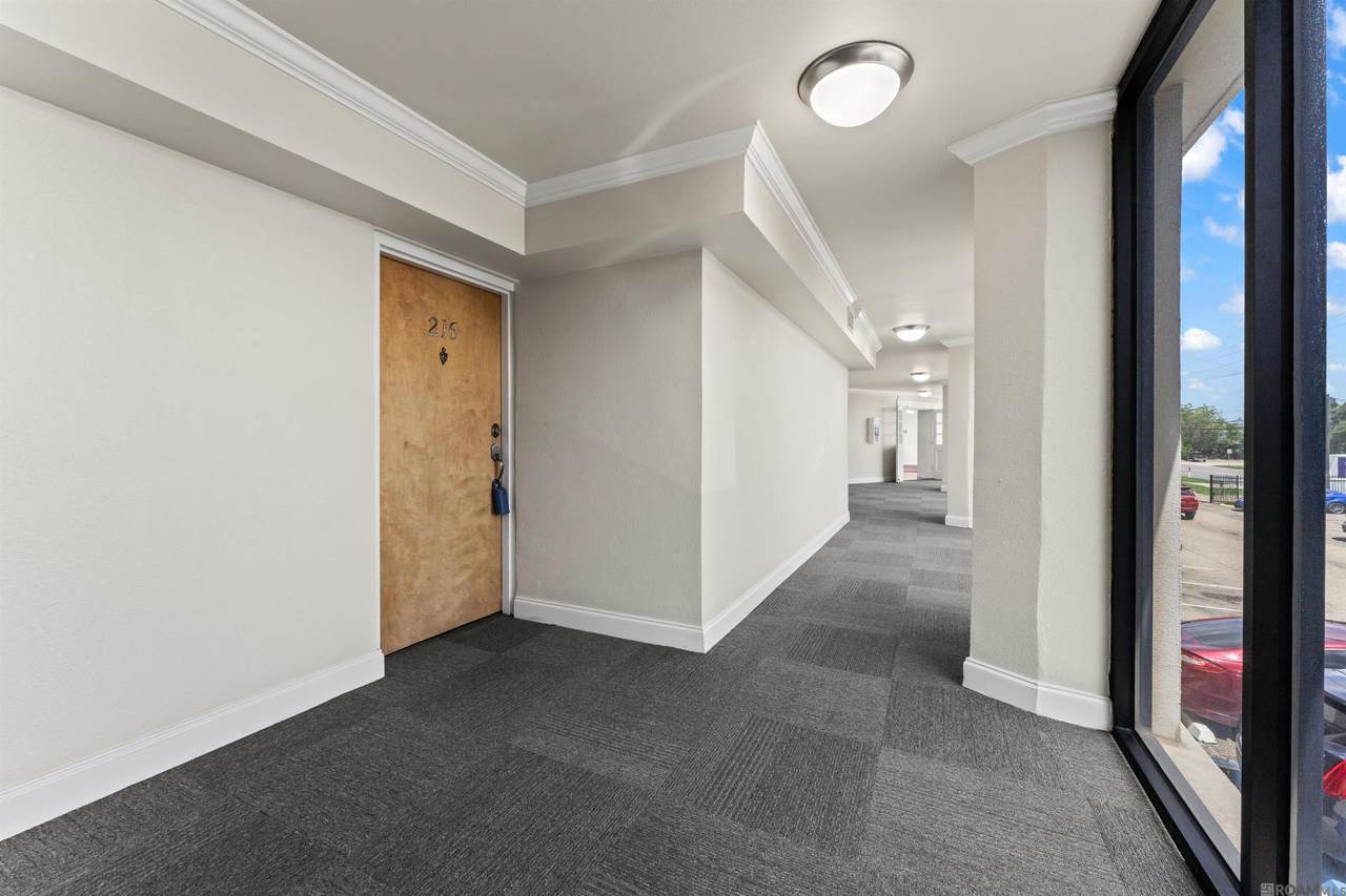 2045 3rd St - Photo 1