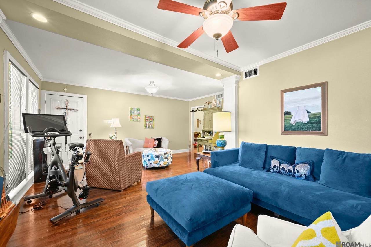 https://bt-photos.global.ssl.fastly.net/batonrouge/1280_boomver_1_2026007216-2.jpg