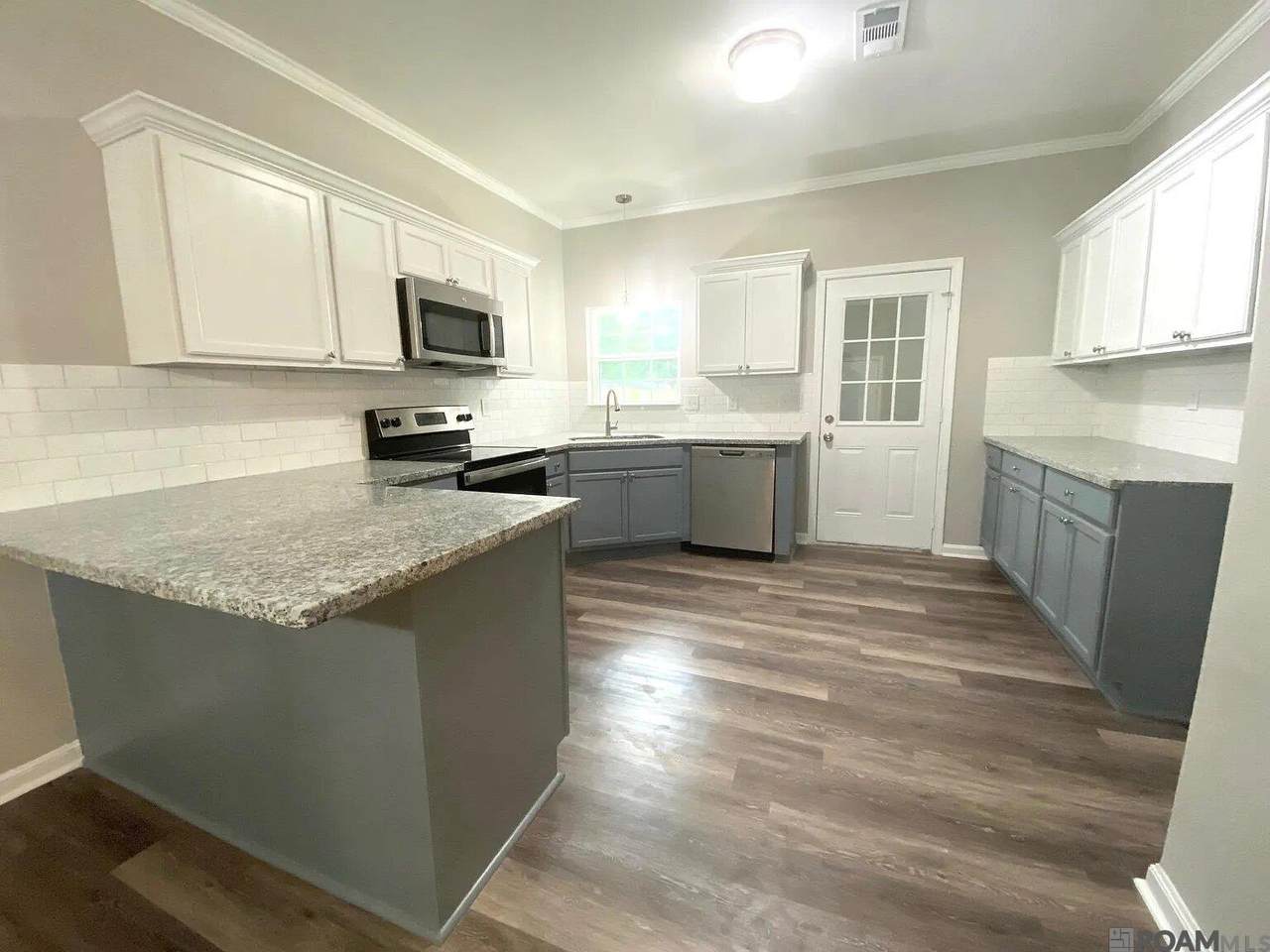 17117 Ashton Ave - Photo 1