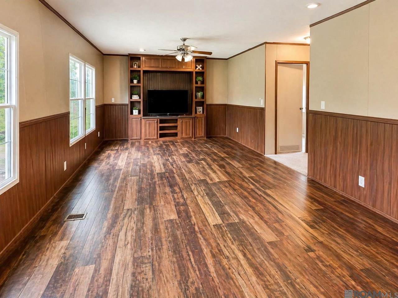 https://bt-photos.global.ssl.fastly.net/batonrouge/1280_boomver_1_2026007700-2.jpg