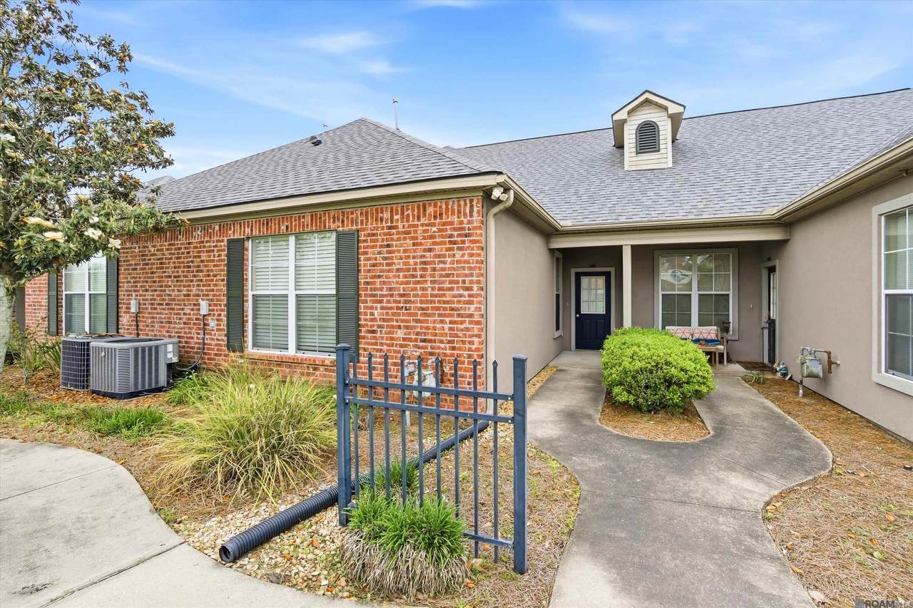 17605 Jefferson Hwy - Photo 1
