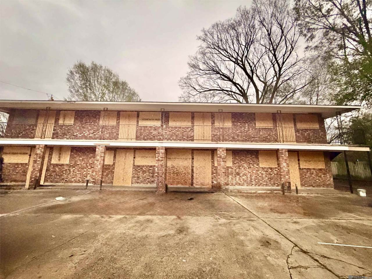 1310 Oriole St - Photo 1