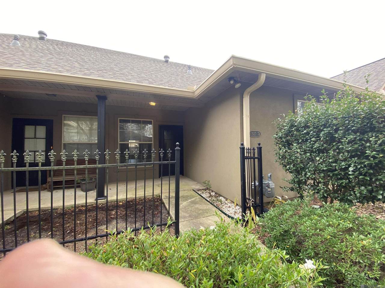 4848 Windsor Village Dr - Photo 1