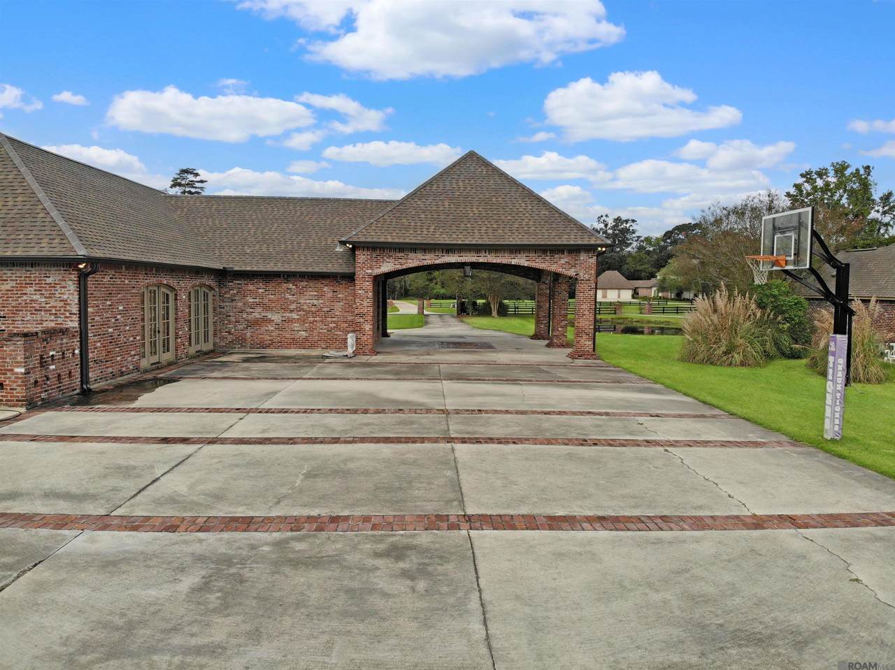 https://bt-photos.global.ssl.fastly.net/batonrouge/1280_boomver_1_2026008030-2.jpg