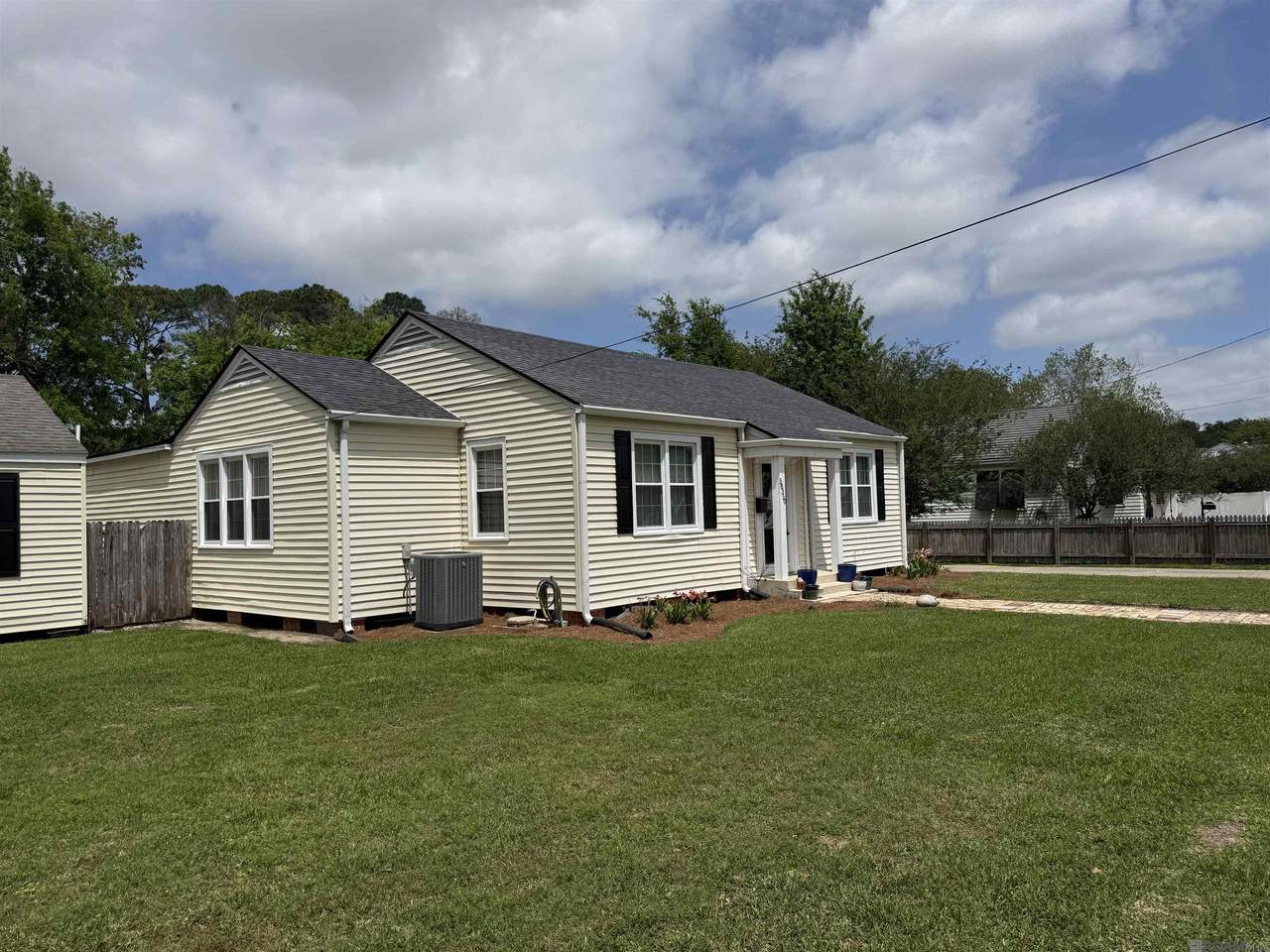 https://bt-photos.global.ssl.fastly.net/batonrouge/1280_boomver_1_2026008070-2.jpg