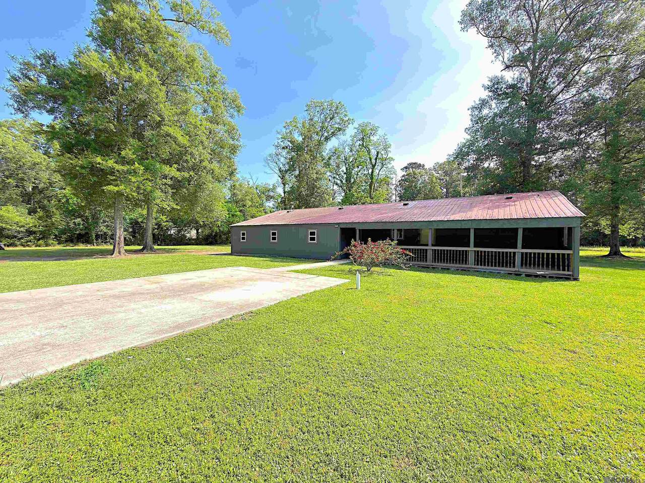 17061 Dykes Rd - Photo 1