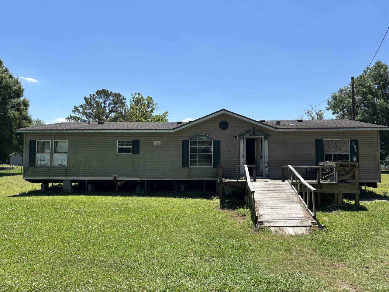 537 Highway 20 - Photo 1