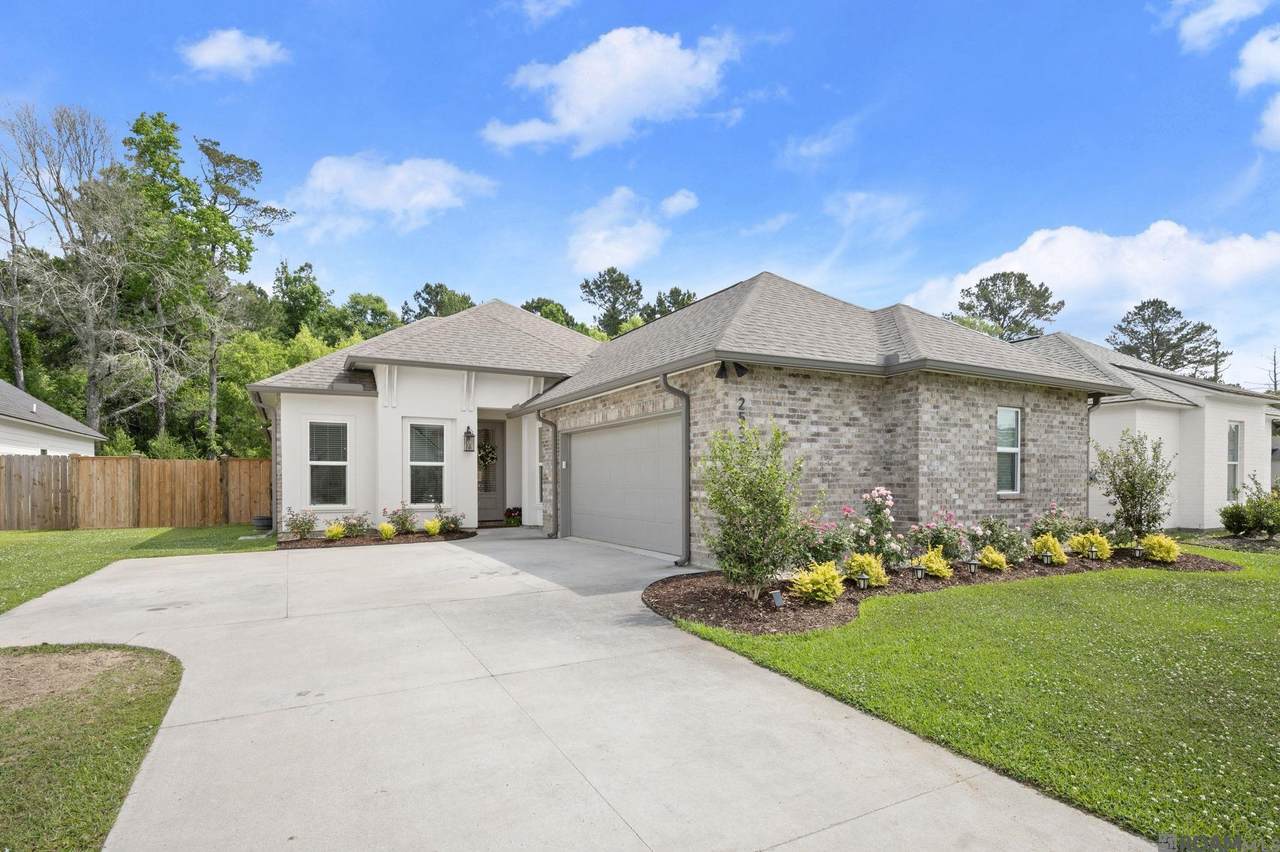 25335 Burlington Dr - Photo 1