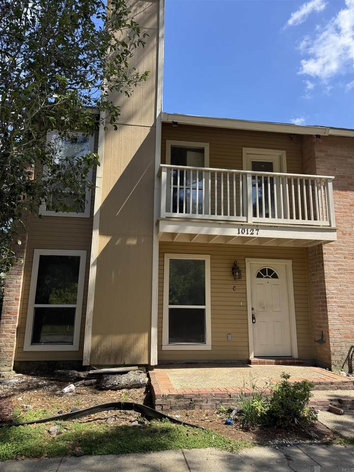 10127 Cashel Ave - Photo 1