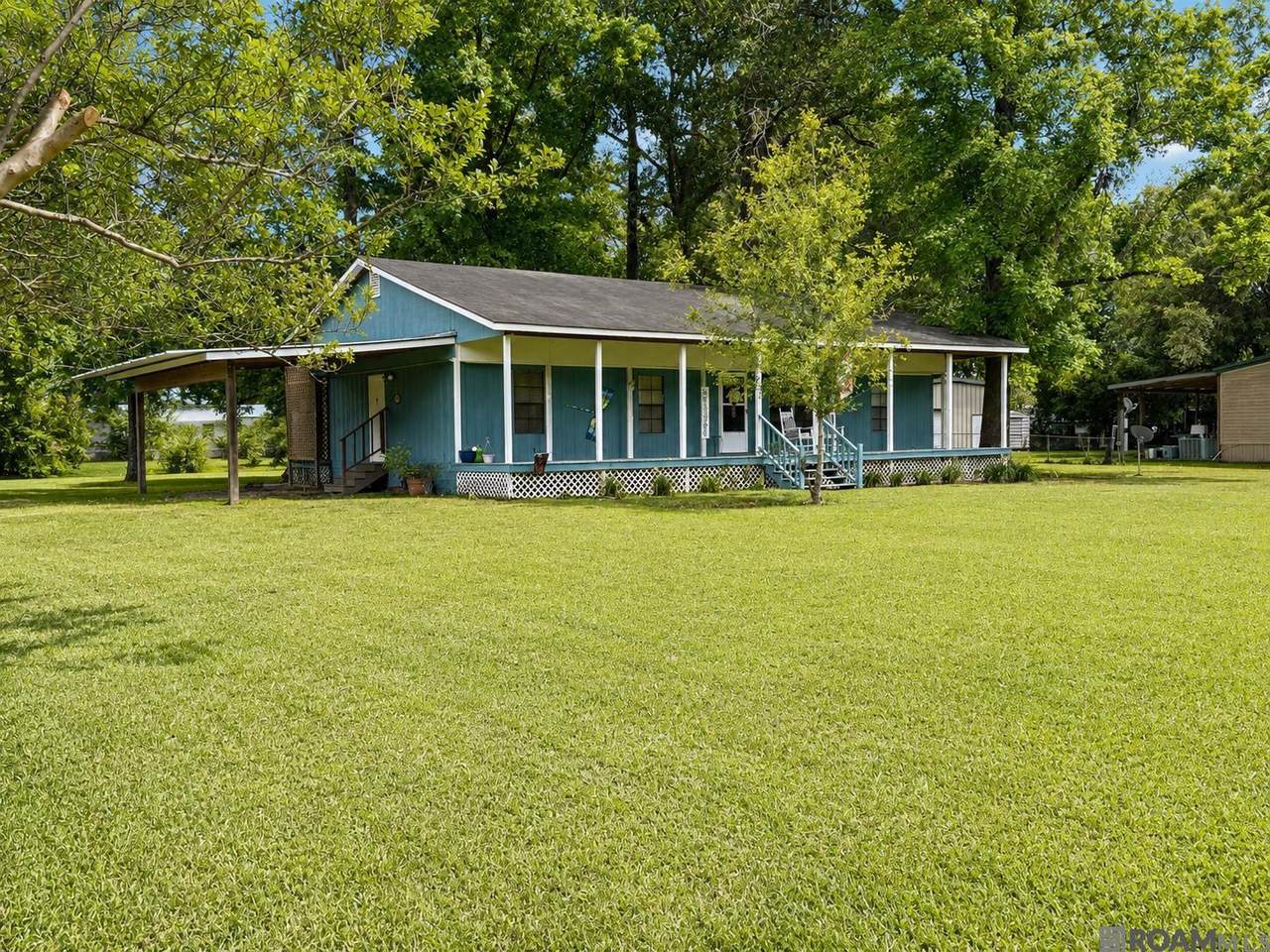 21042 Holmes Dr - Photo 1