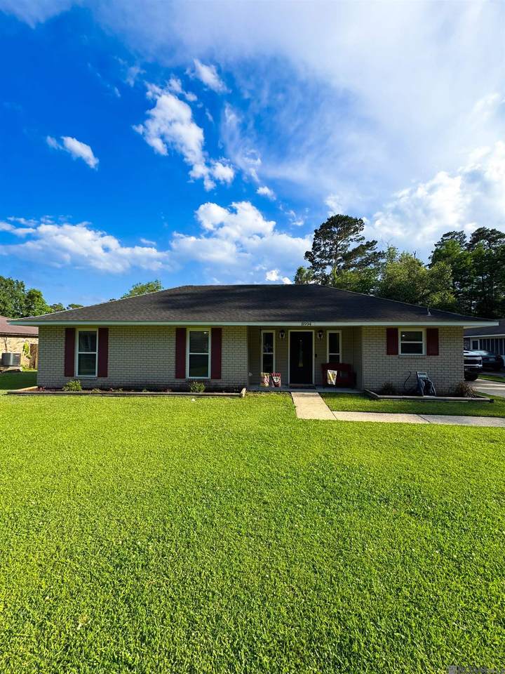 https://bt-photos.global.ssl.fastly.net/batonrouge/1280_boomver_1_2026008615-2.jpg