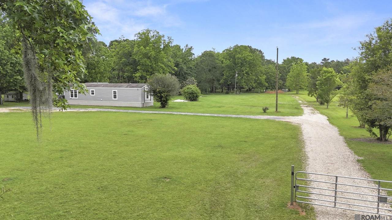 1907 Nesom Rd - Photo 1