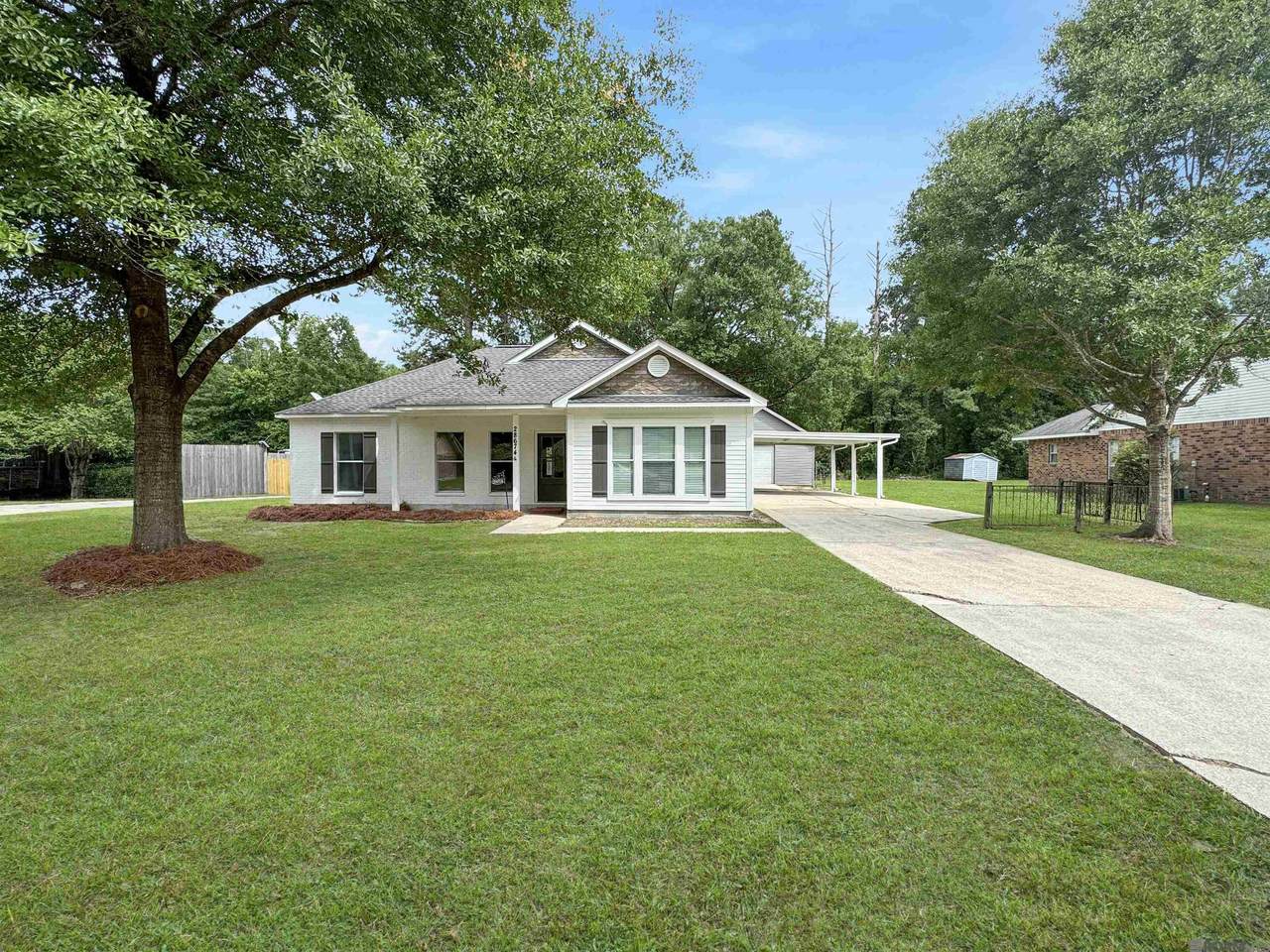 28674 Norwood Dr - Photo 1