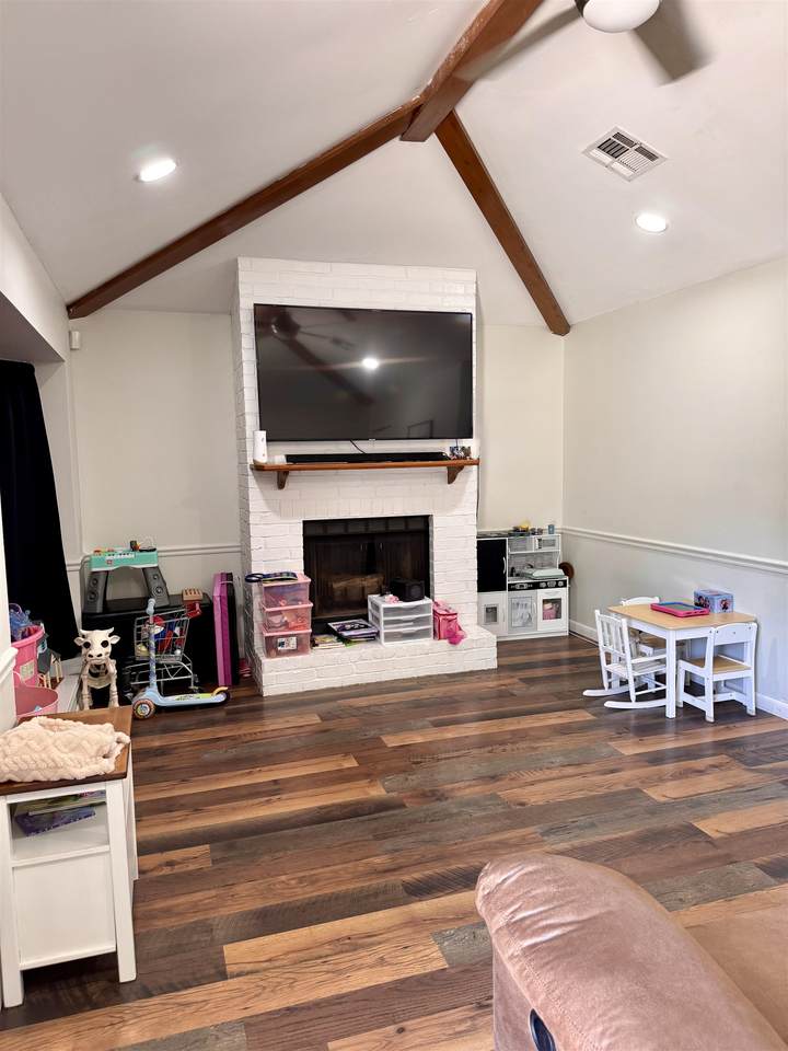 https://bt-photos.global.ssl.fastly.net/batonrouge/1280_boomver_1_2026009001-2.jpg