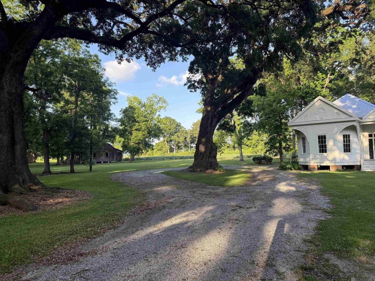 https://bt-photos.global.ssl.fastly.net/batonrouge/1280_boomver_1_2026009314-2.jpg