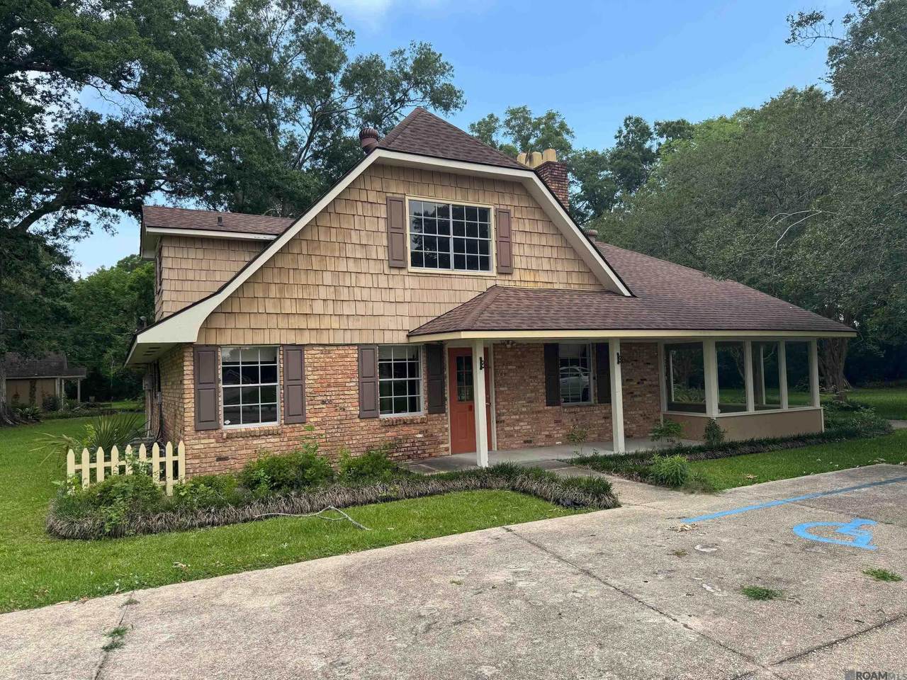 10443 Joor Rd - Photo 1