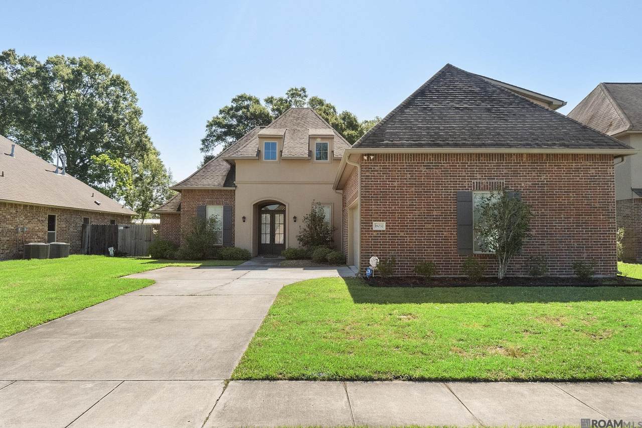 18032 River Landing Dr - Photo 1