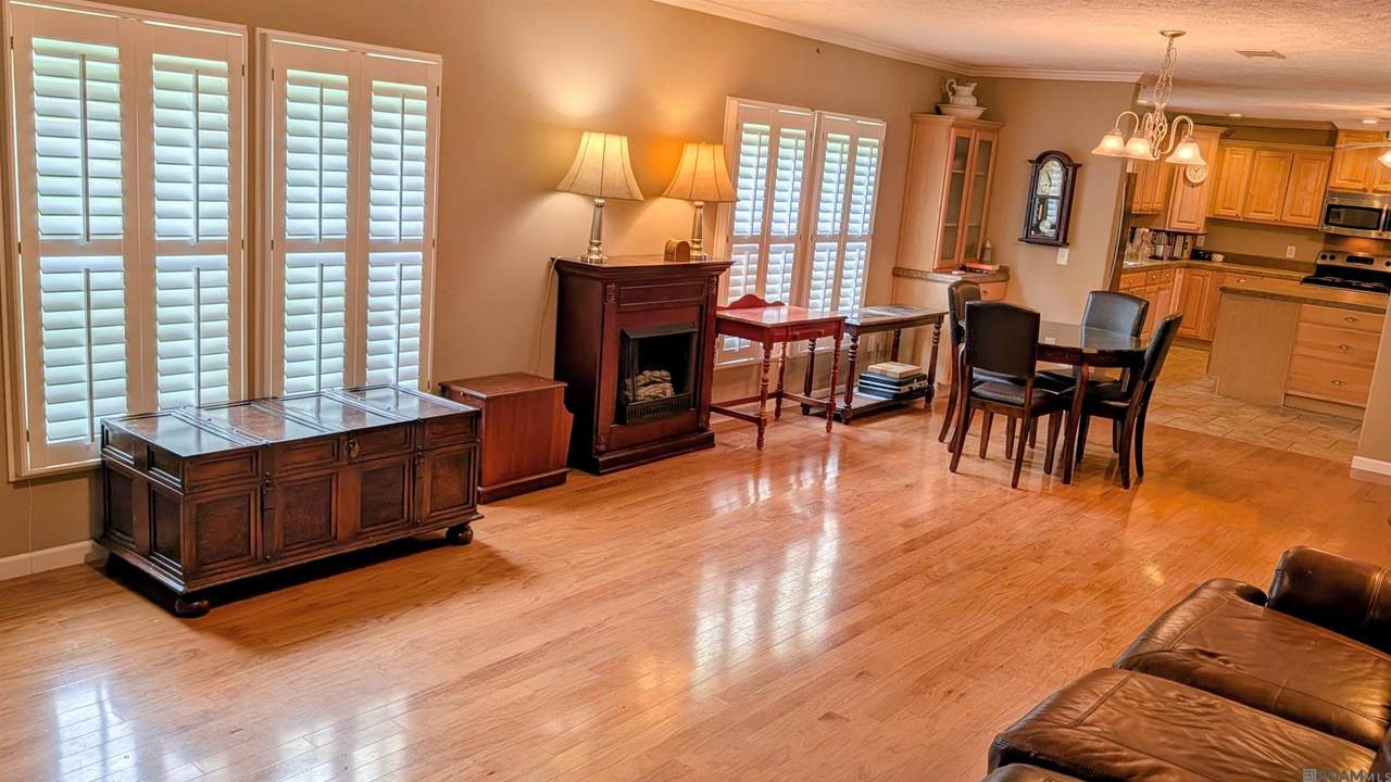 https://bt-photos.global.ssl.fastly.net/batonrouge/1280_boomver_1_2026009969-2.jpg