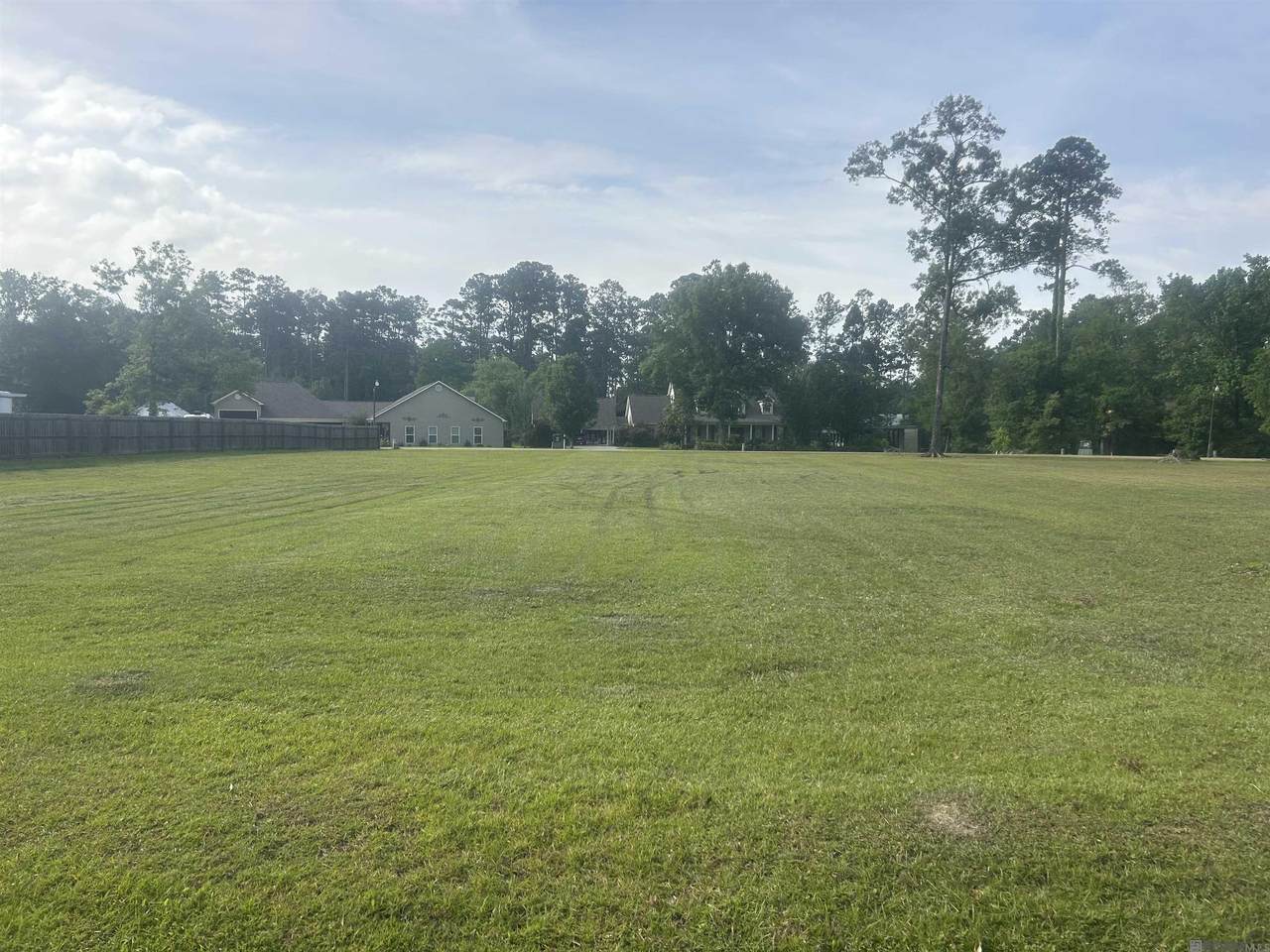 https://bt-photos.global.ssl.fastly.net/batonrouge/1280_boomver_1_2026010093-2.jpg