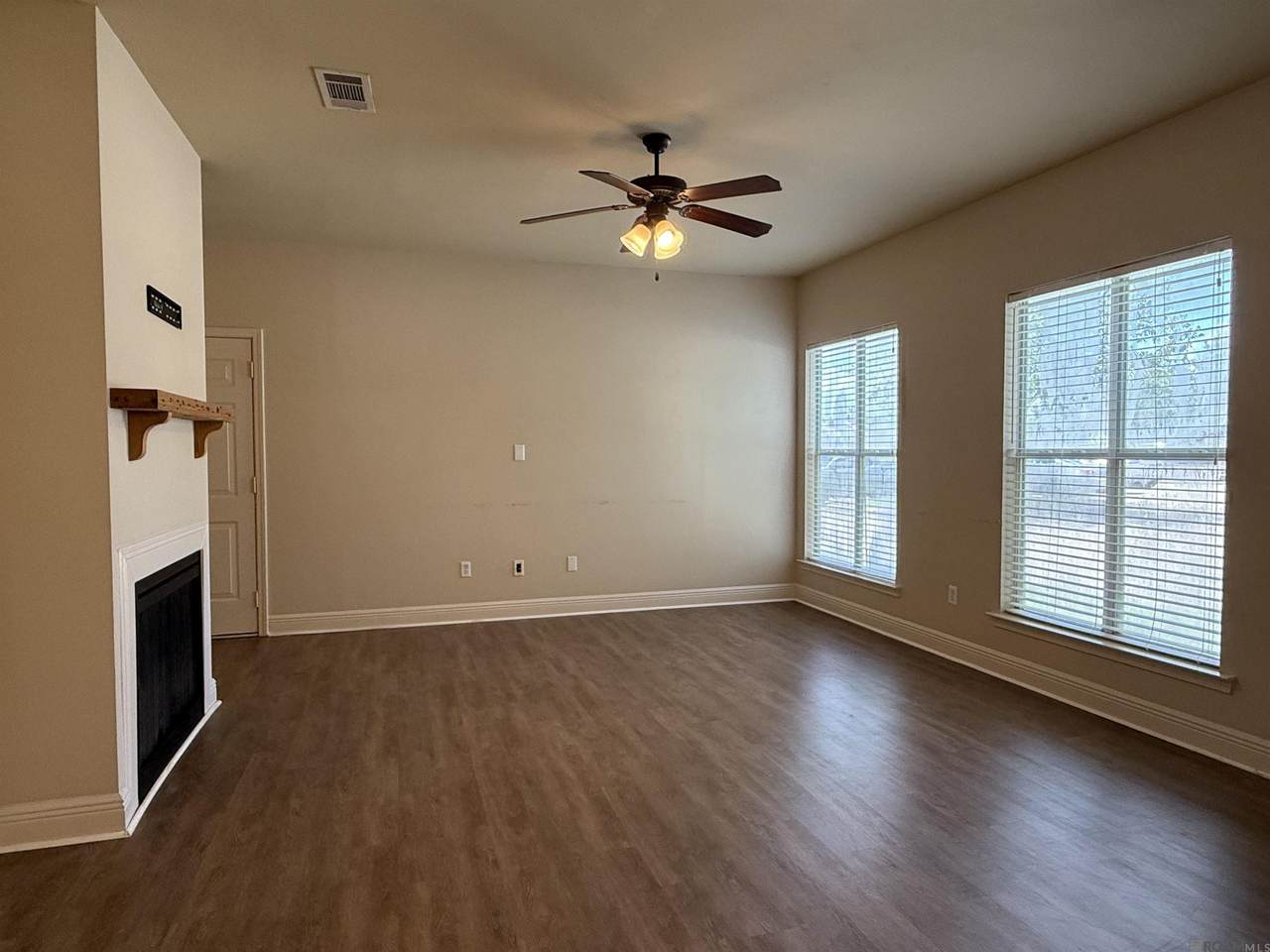 https://bt-photos.global.ssl.fastly.net/batonrouge/1280_boomver_1_2026010106-2.jpg