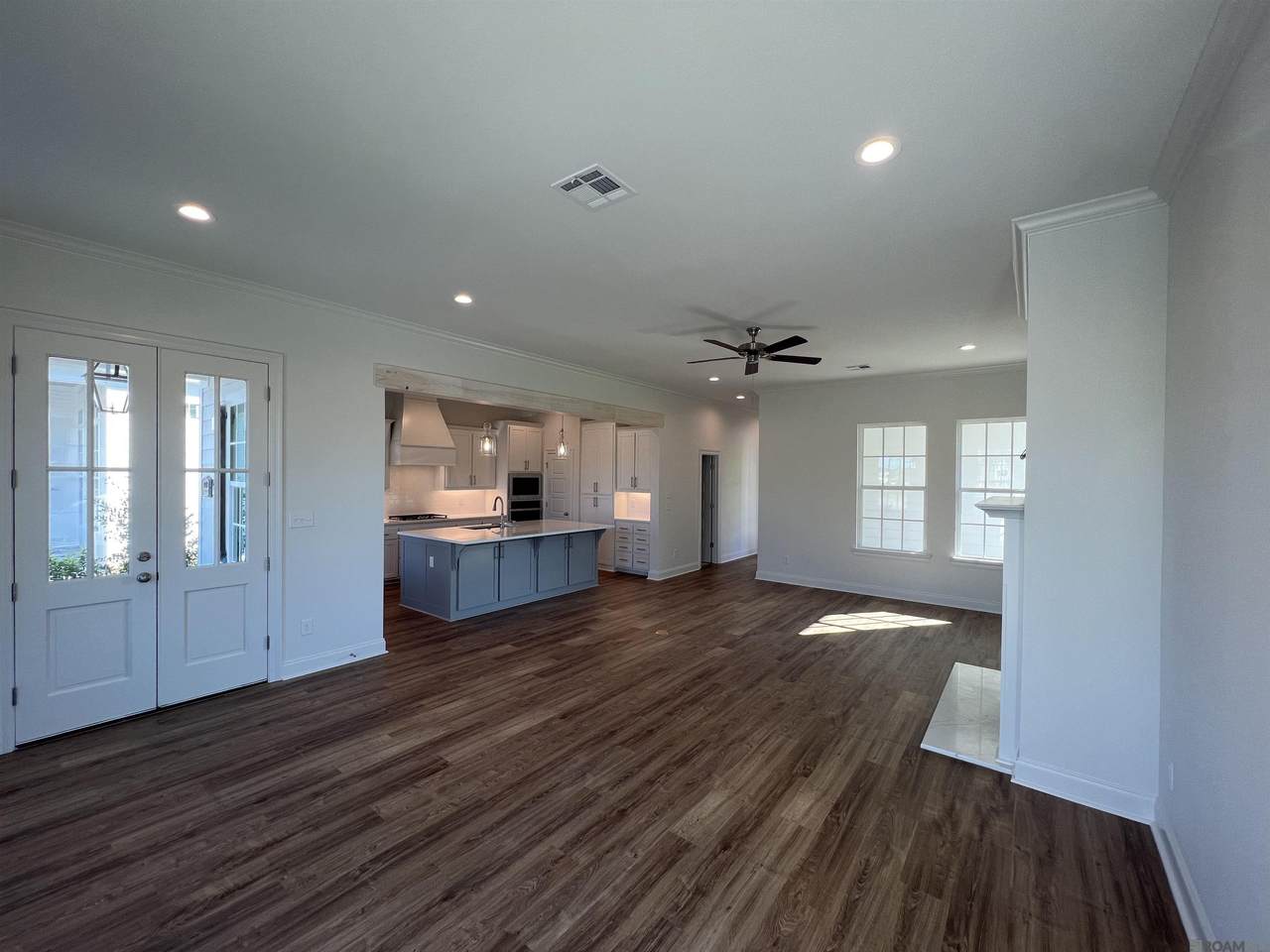 https://bt-photos.global.ssl.fastly.net/batonrouge/1280_boomver_1_2026010161-2.jpg