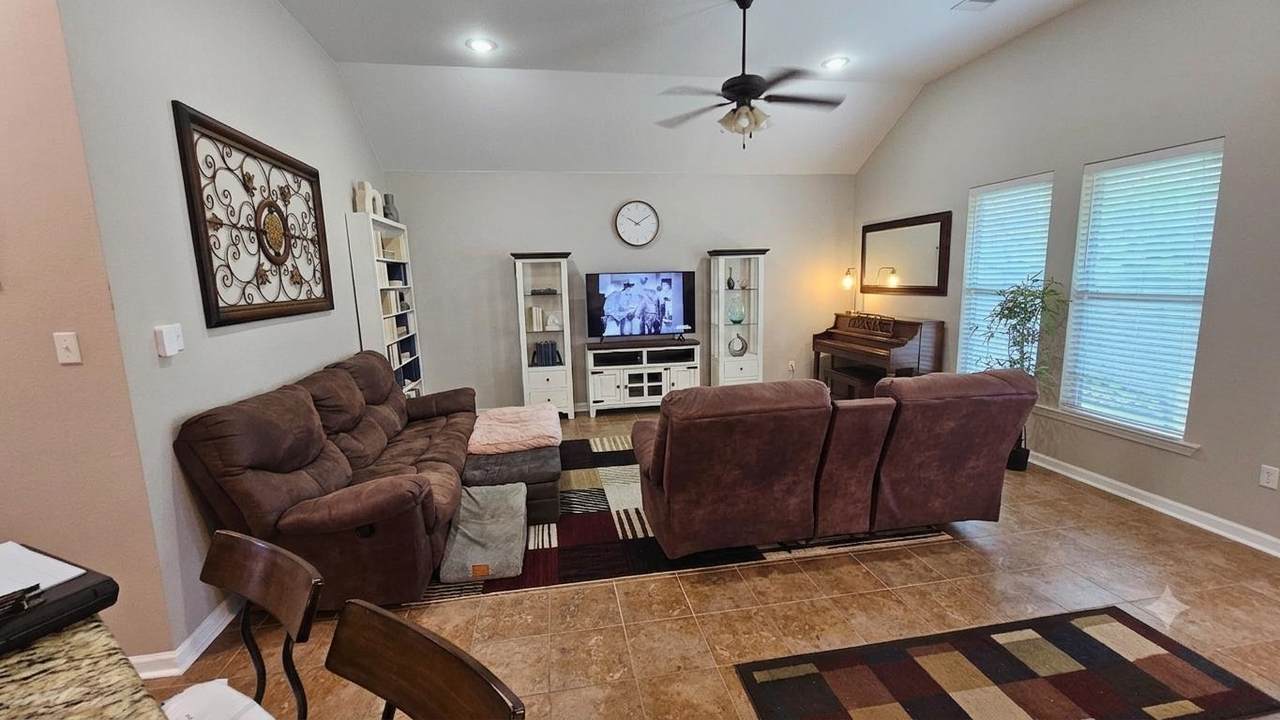 https://bt-photos.global.ssl.fastly.net/batonrouge/1280_boomver_1_2026010780-2.jpg