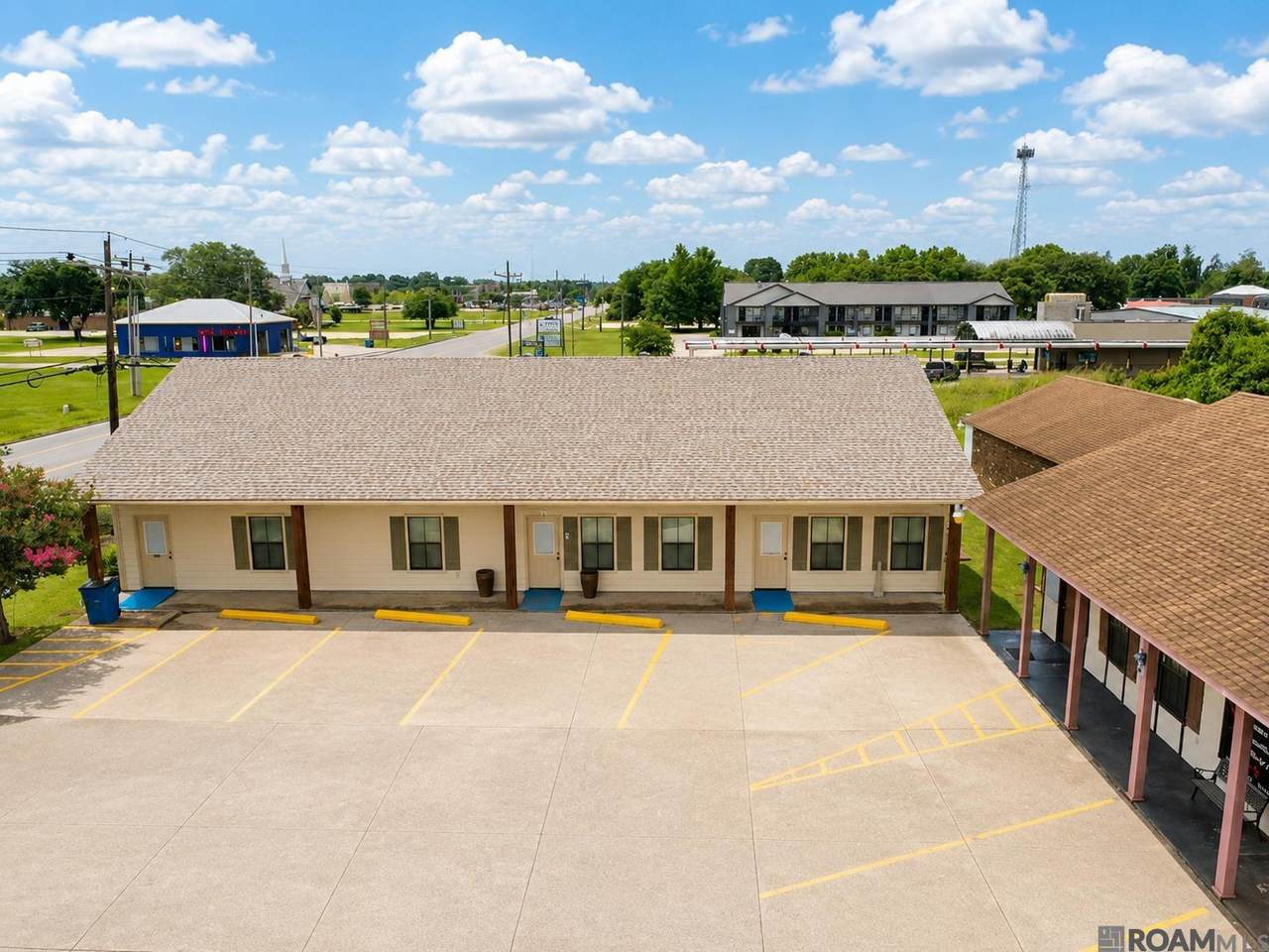 1001 Hospital Rd - Photo 1