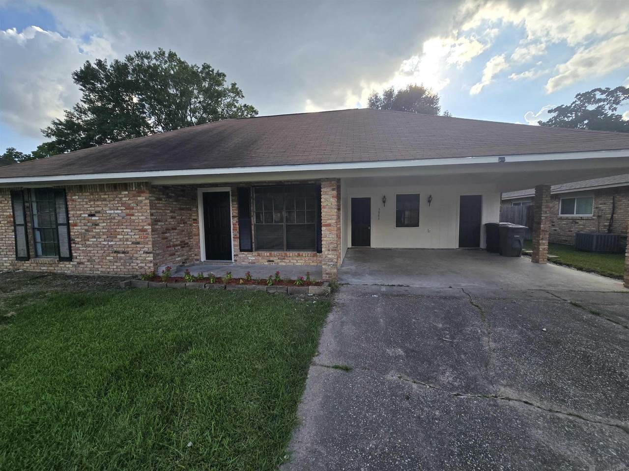 3965 Pensacola Dr - Photo 1