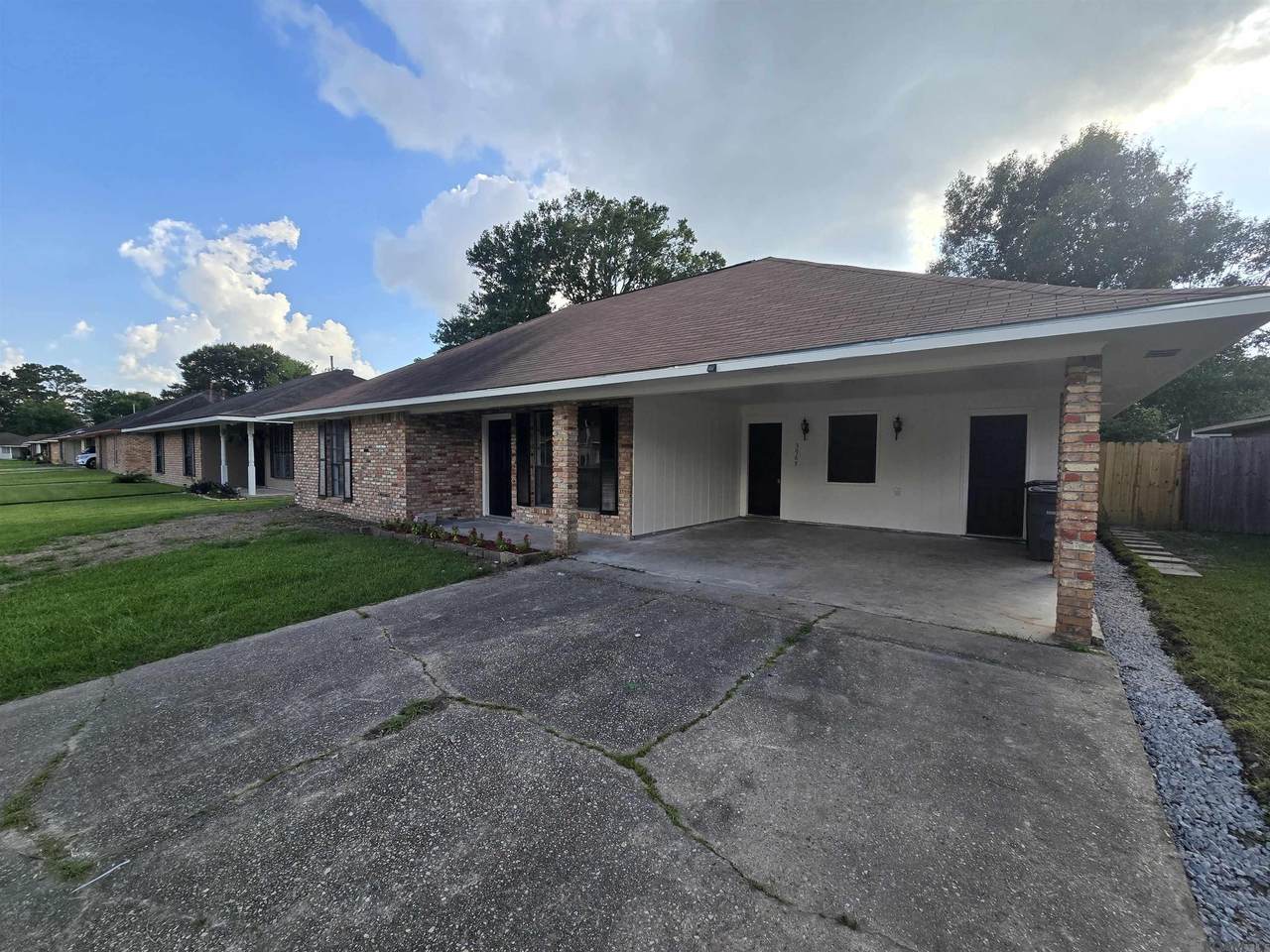 https://bt-photos.global.ssl.fastly.net/batonrouge/1280_boomver_1_2026010961-2.jpg