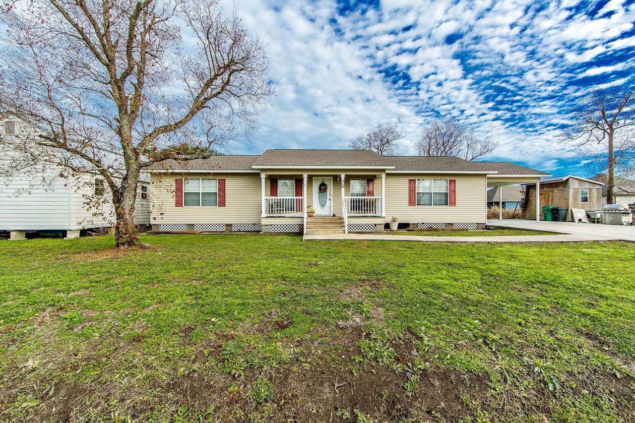 2531 West Camellia Drive - Photo 1