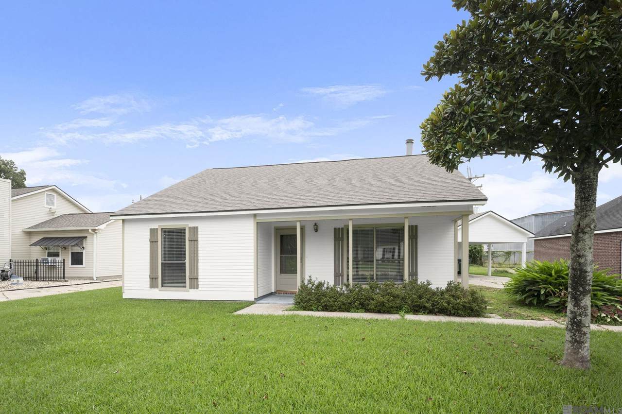 18468 Perkins Oak Rd - Photo 1