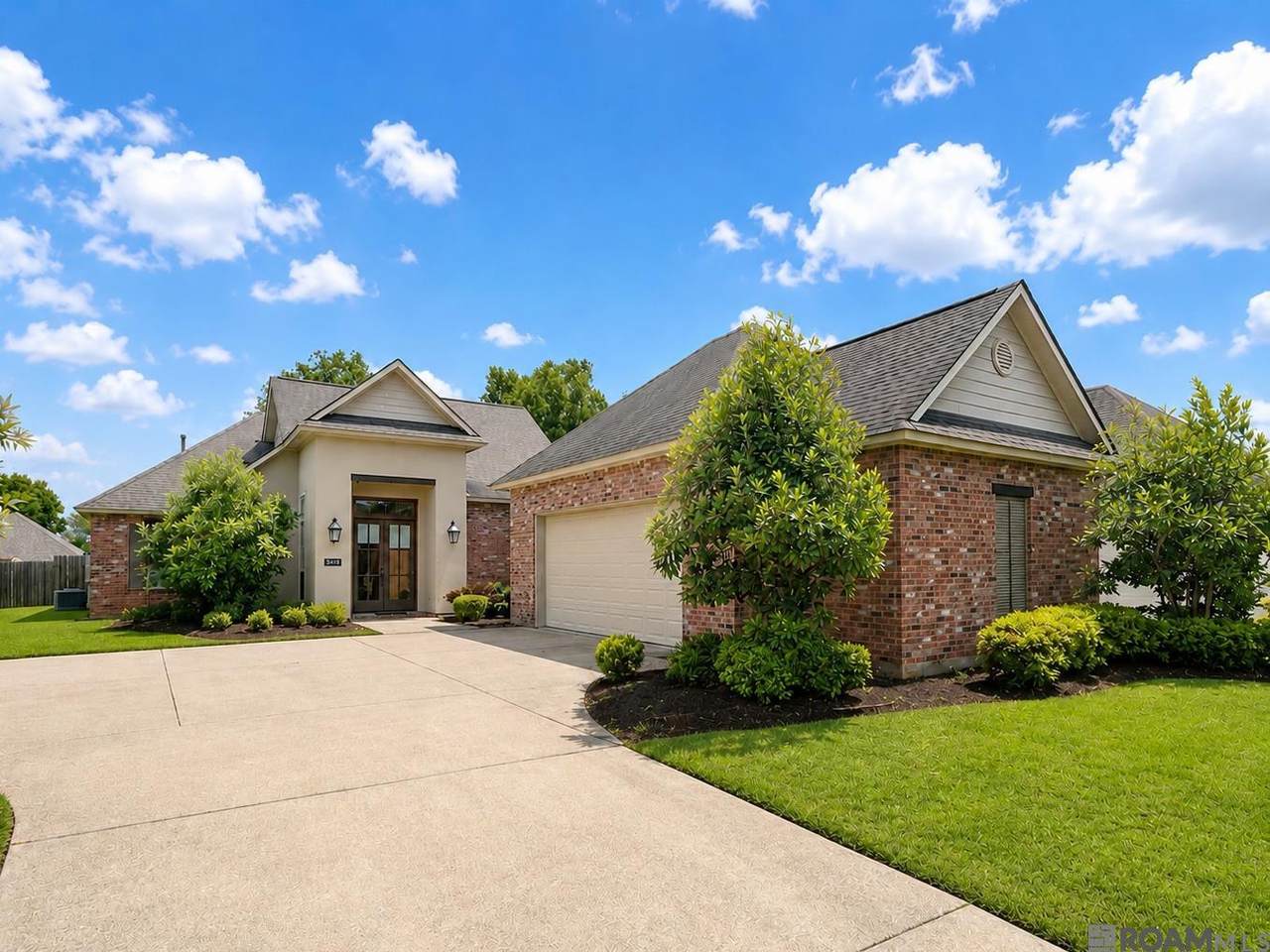 37464 Cypress Hollow Ave - Photo 1