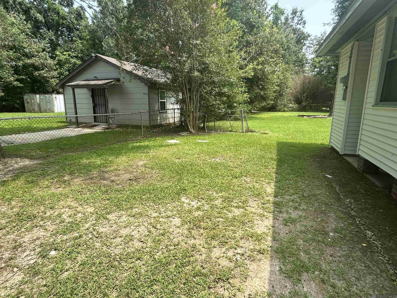 https://bt-photos.global.ssl.fastly.net/batonrouge/1280_boomver_2_2026011888-2.jpg