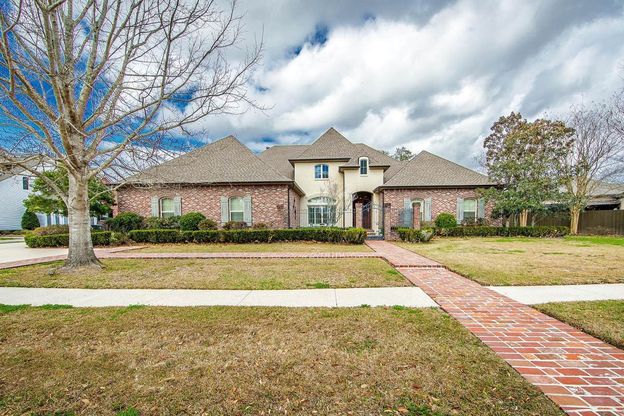 411 Keystone Loop - Photo 1