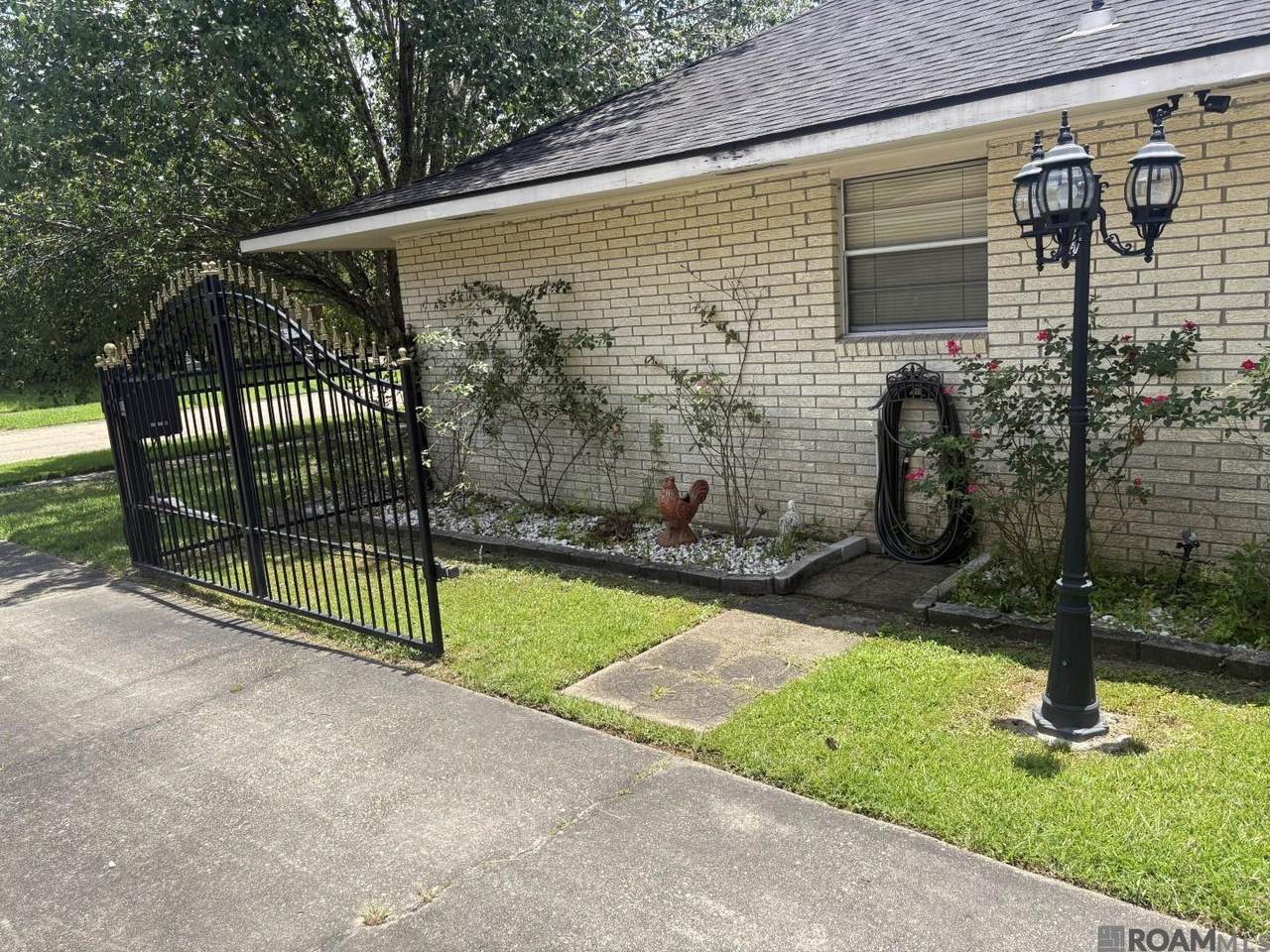https://bt-photos.global.ssl.fastly.net/batonrouge/orig_boomver_1_2026011997-2.jpg