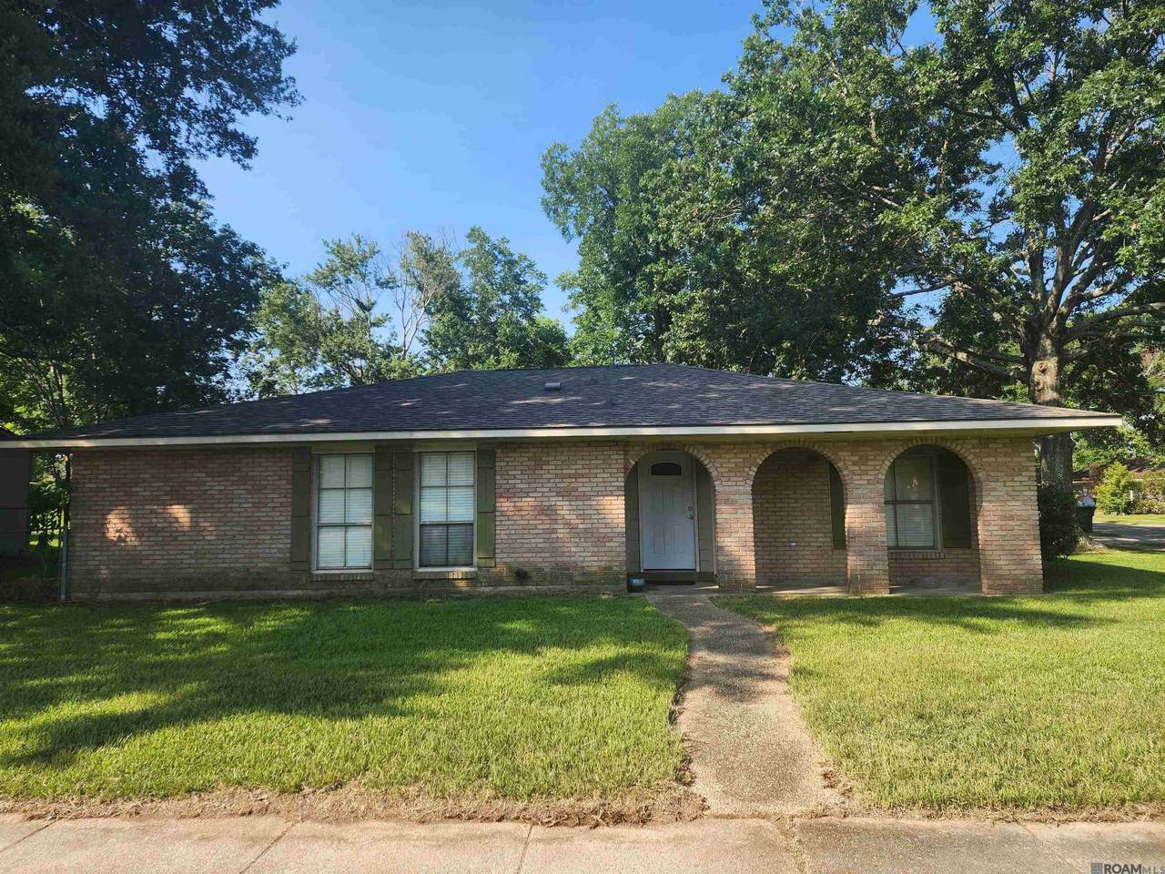 9238 Tasmania Ave - Photo 1