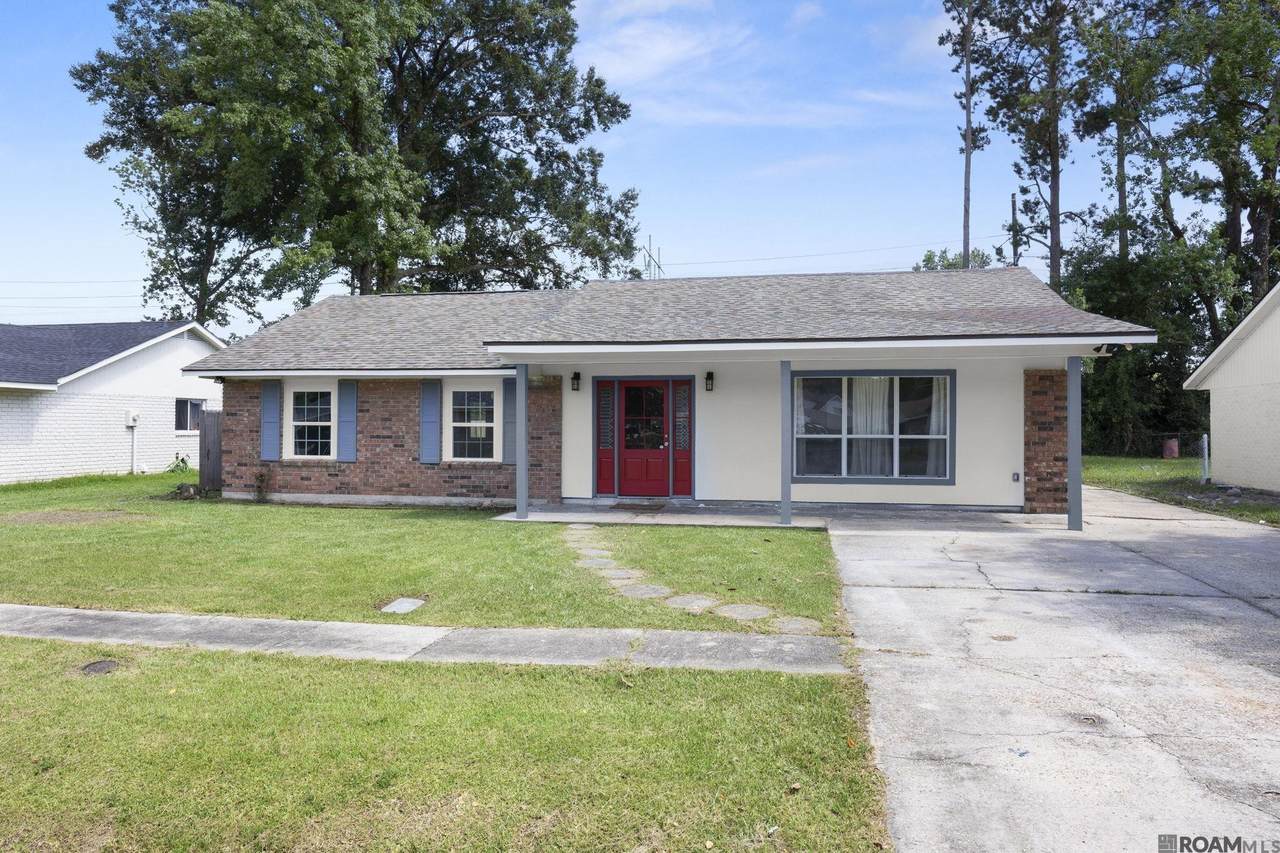 16606 London Ave - Photo 1