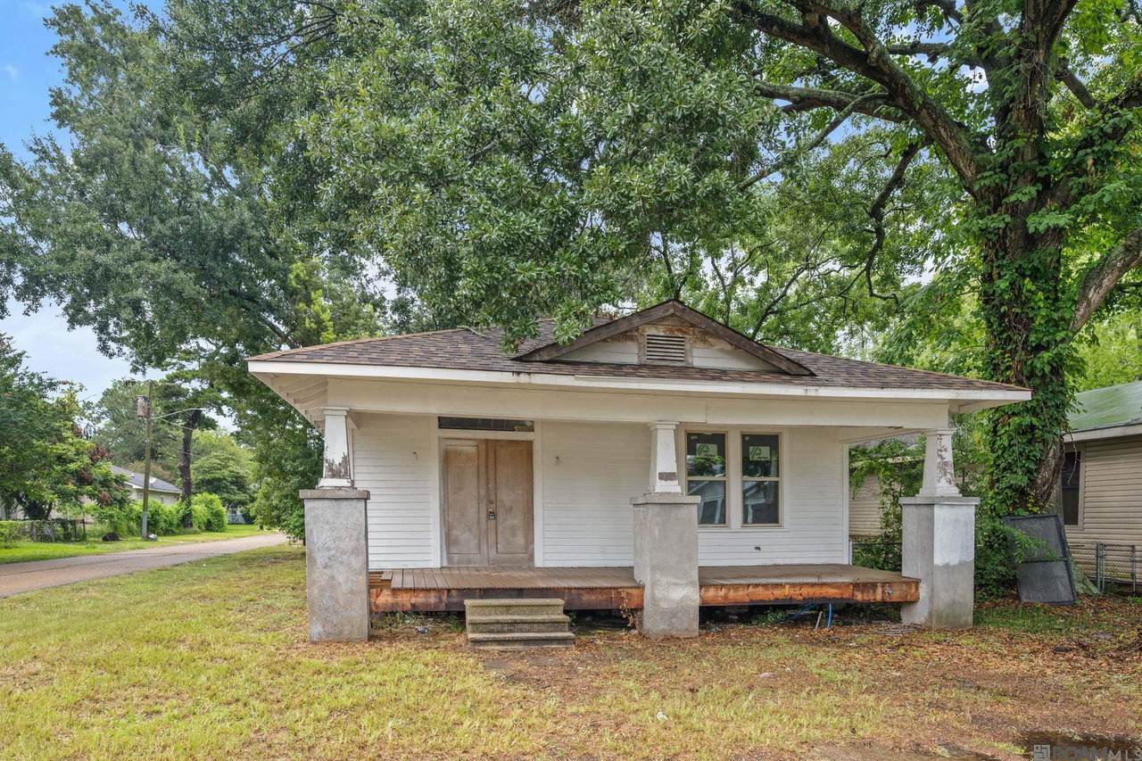 2805 Jackson Ave - Photo 1