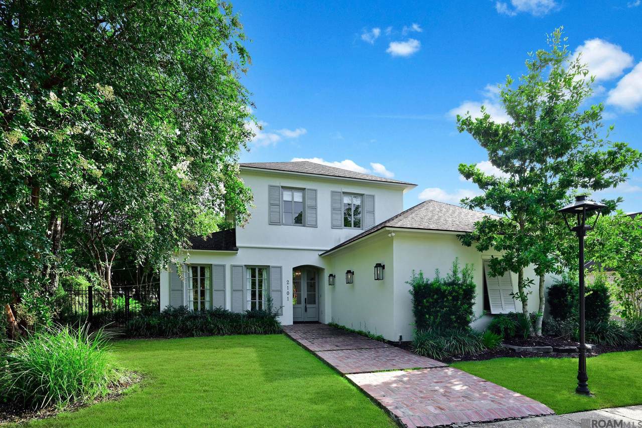 2101 Sassy Ln - Photo 1
