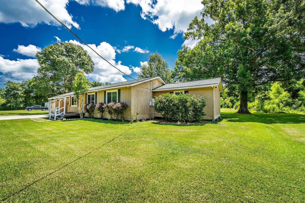 814 Manchester Manor Road - Photo 1
