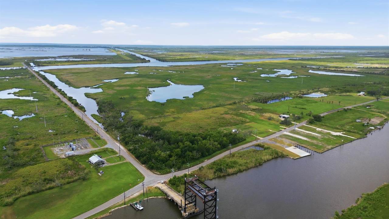 7794 Shrimpers Row - Photo 1