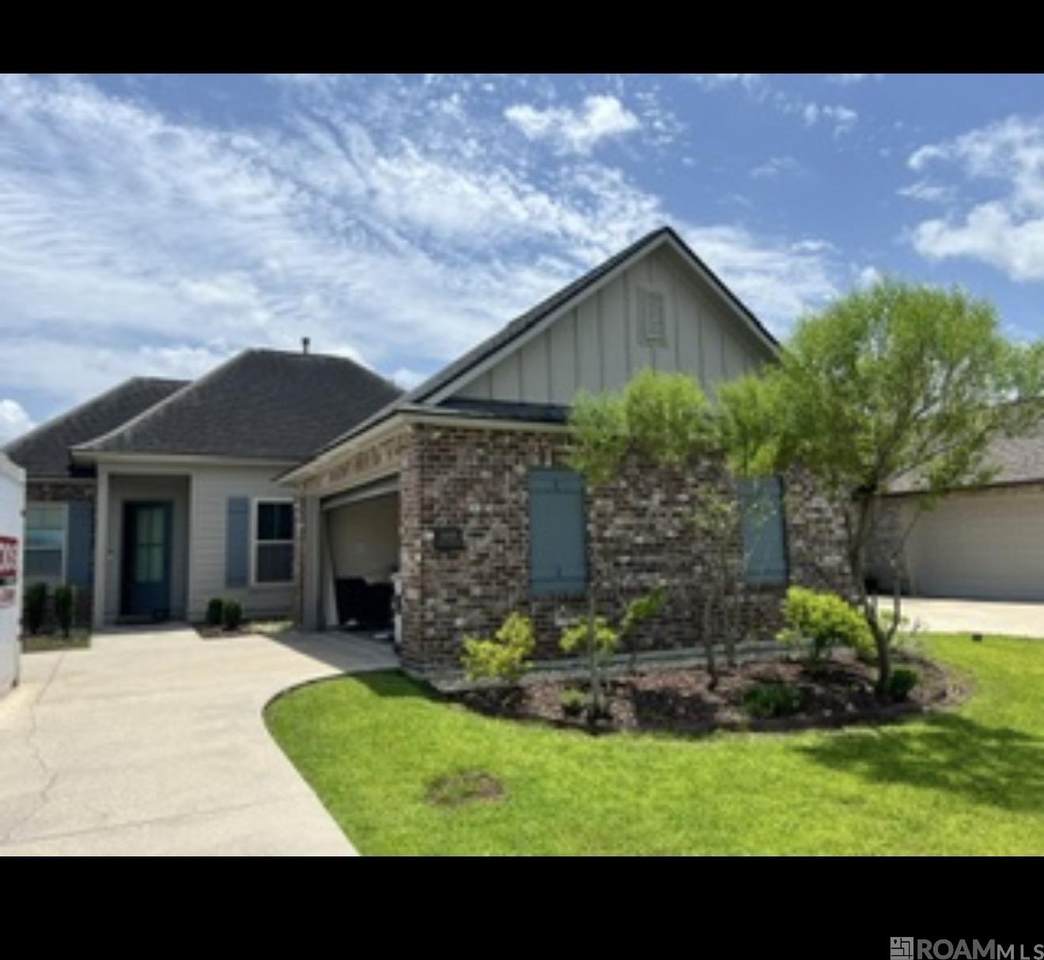 36431 Belle Journee Ave - Photo 1