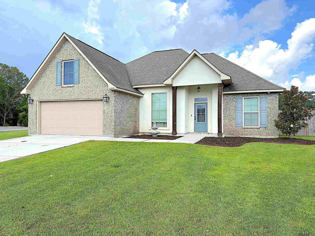 23221 Cinder Dr - Photo 1