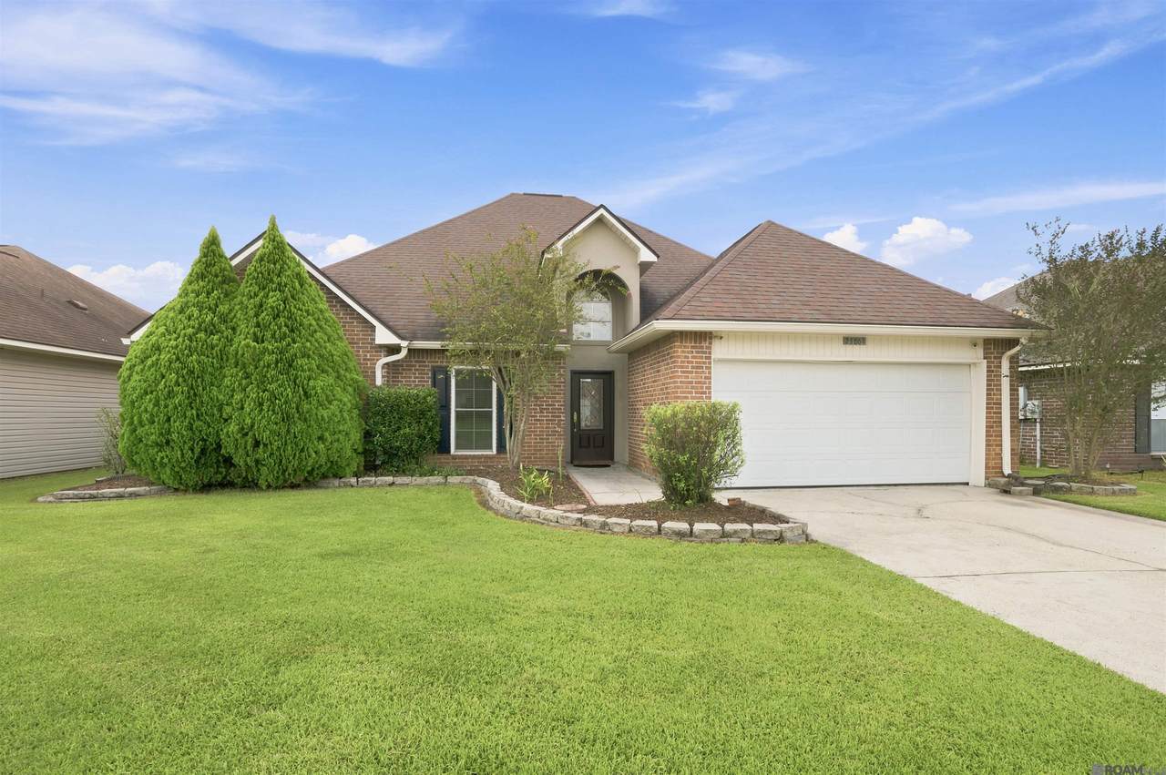 23861 South Point Drive - Photo 1