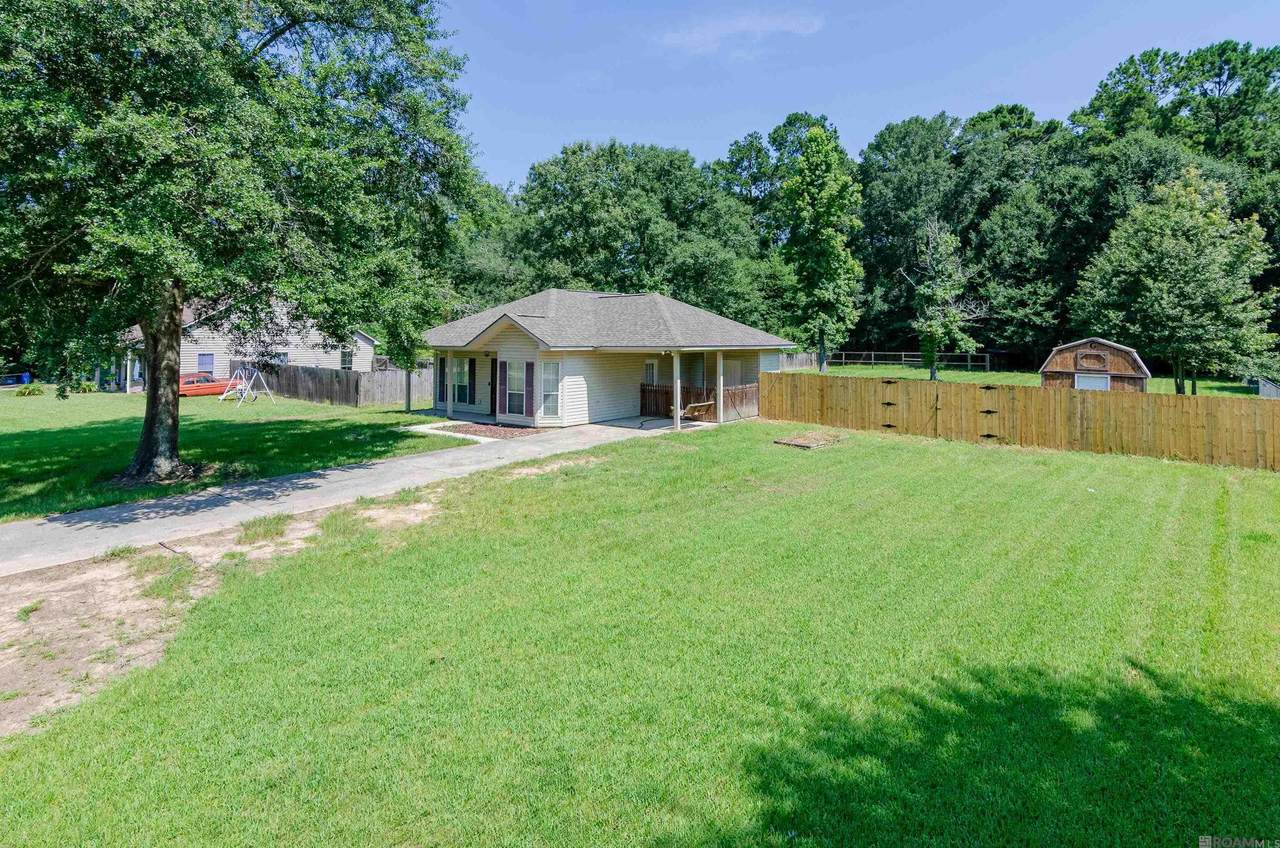 16735 Blount Ln - Photo 1