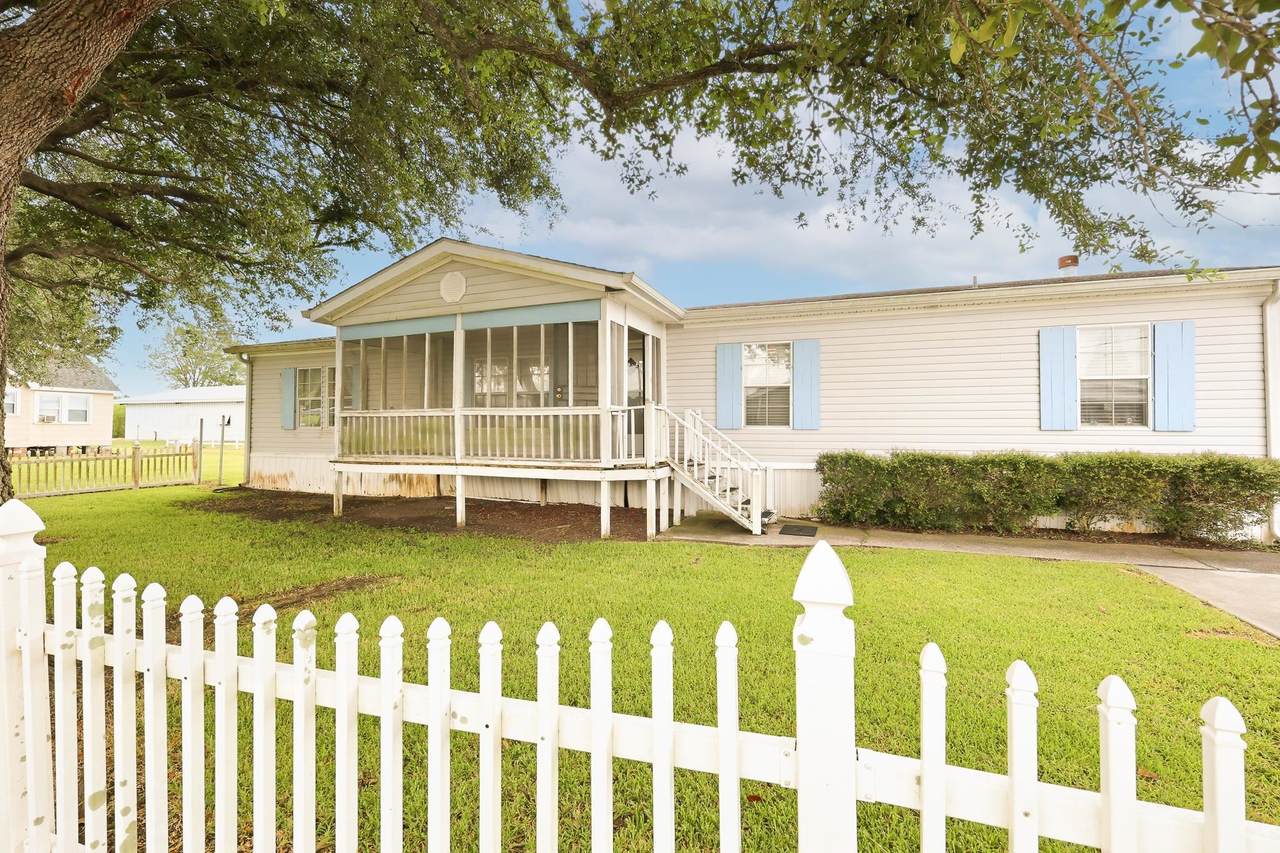119 Ledet Drive - Photo 1