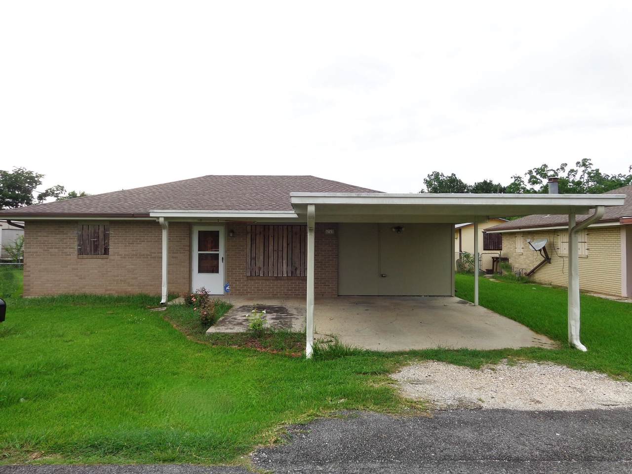 434 St Louis St - Photo 1